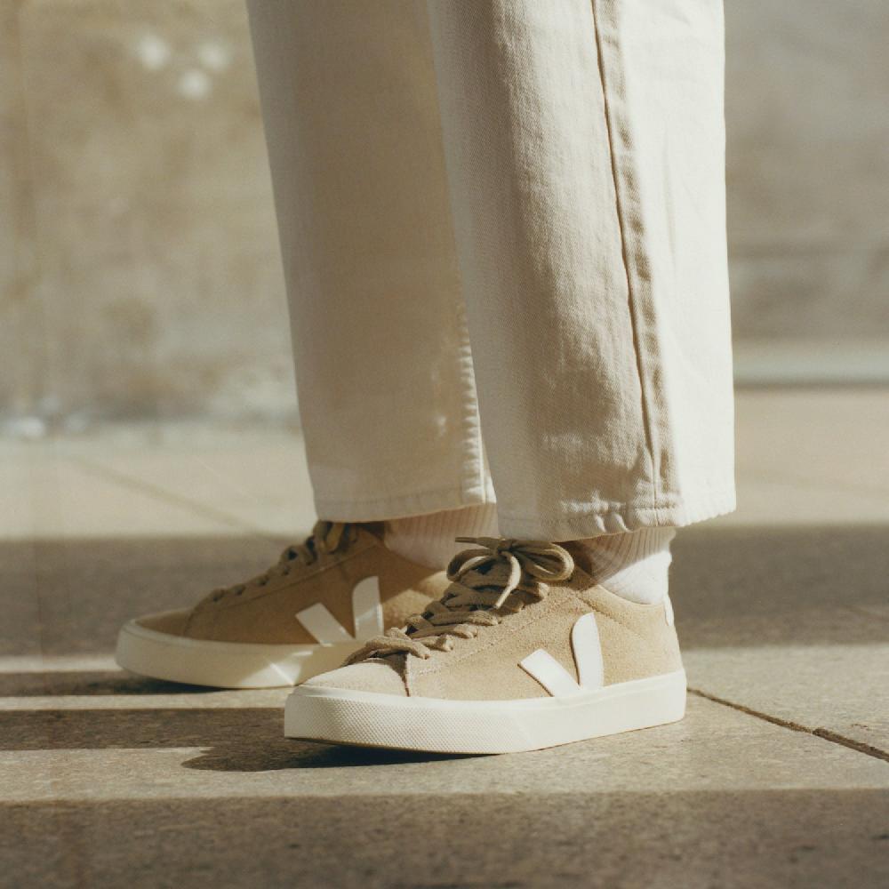 Veja CAMPO SUEDE DUNE WHITE