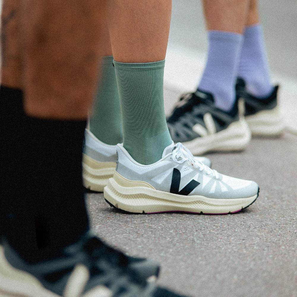 Veja CONDOR 3 ENGINEERED-MESH WHITE BLACK