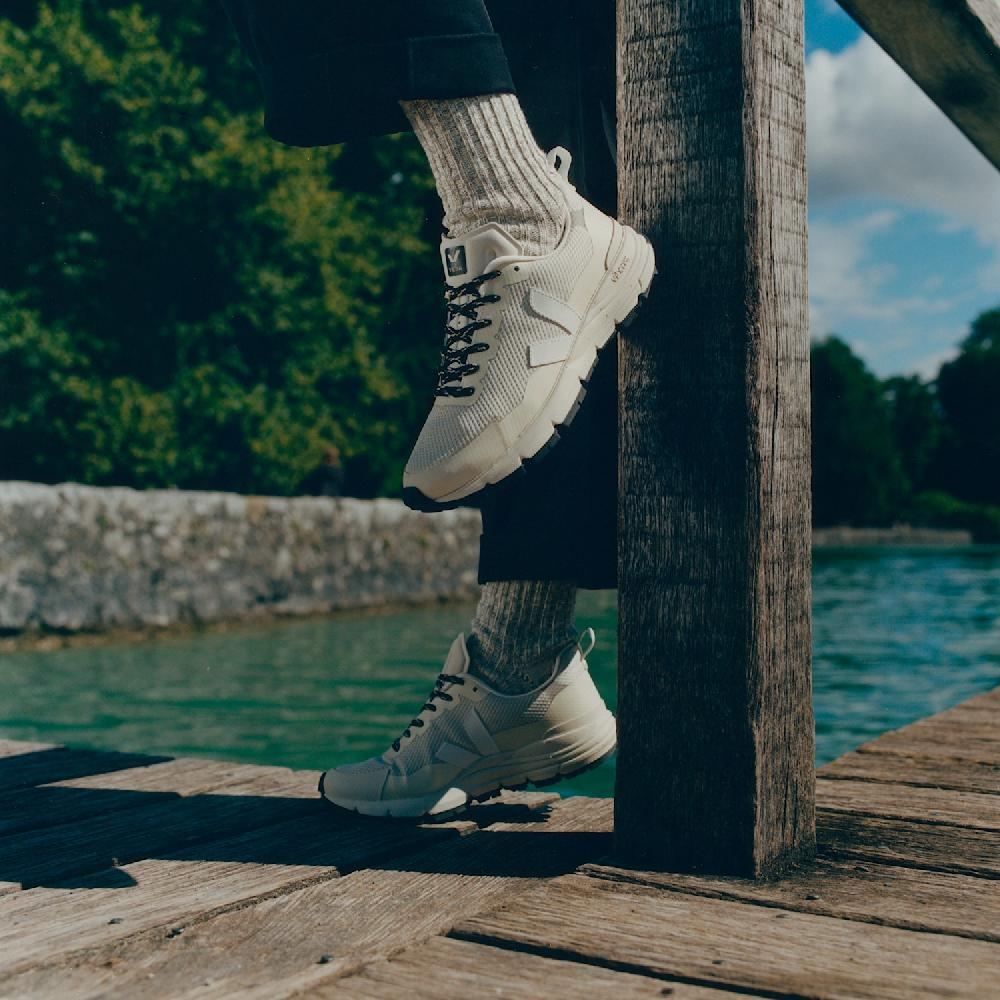 Veja DEKKAN ALVEOMESH NATURAL PIERRE