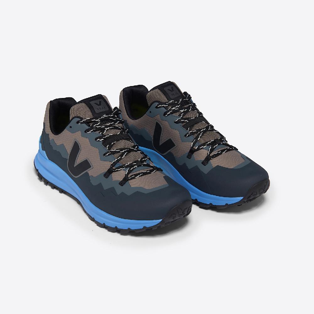 Veja FITZ ROY TREK-SHELL BASALTE BLACK CELESTE