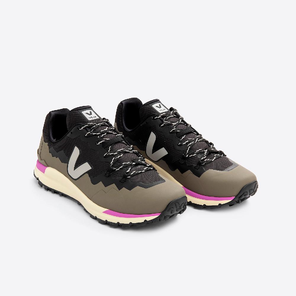 Veja FITZ ROY TREK-SHELL BLACK OXFORD GREY KAKI