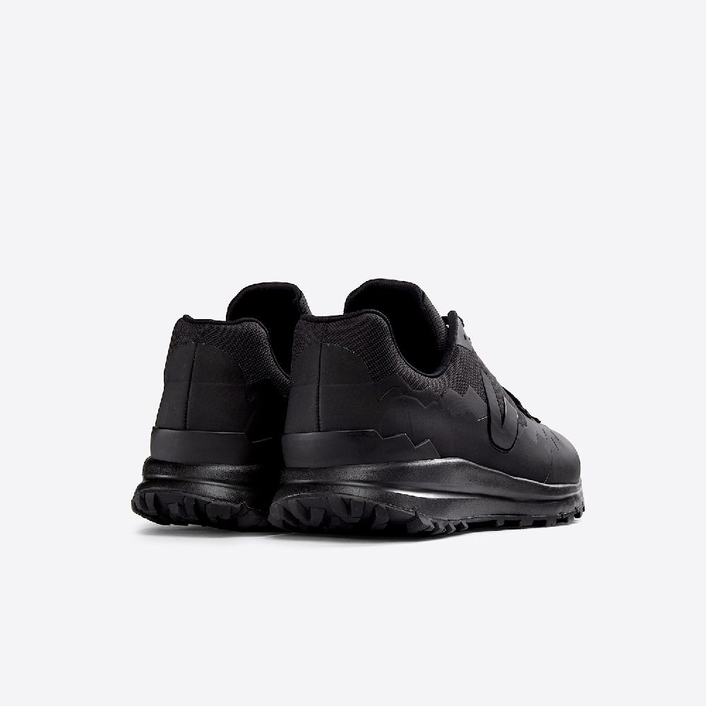 Veja FITZ ROY TREK-SHELL FULL BLACK