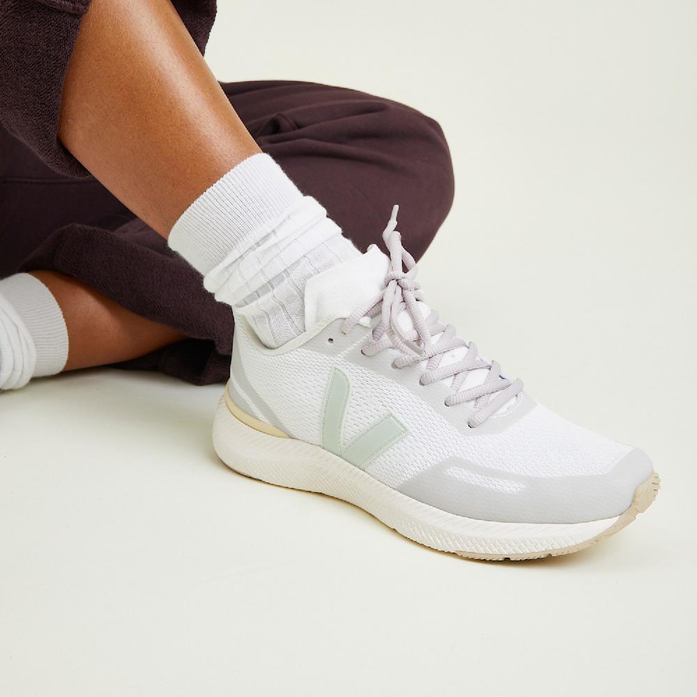 Veja IMPALA ENGINEERED-MESH EGGSHELL MENTHOL