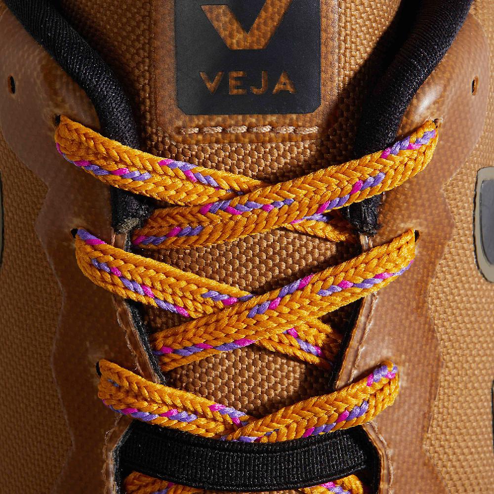 Veja LACES MOUTARDE PURPLE ULTRAVIOLET