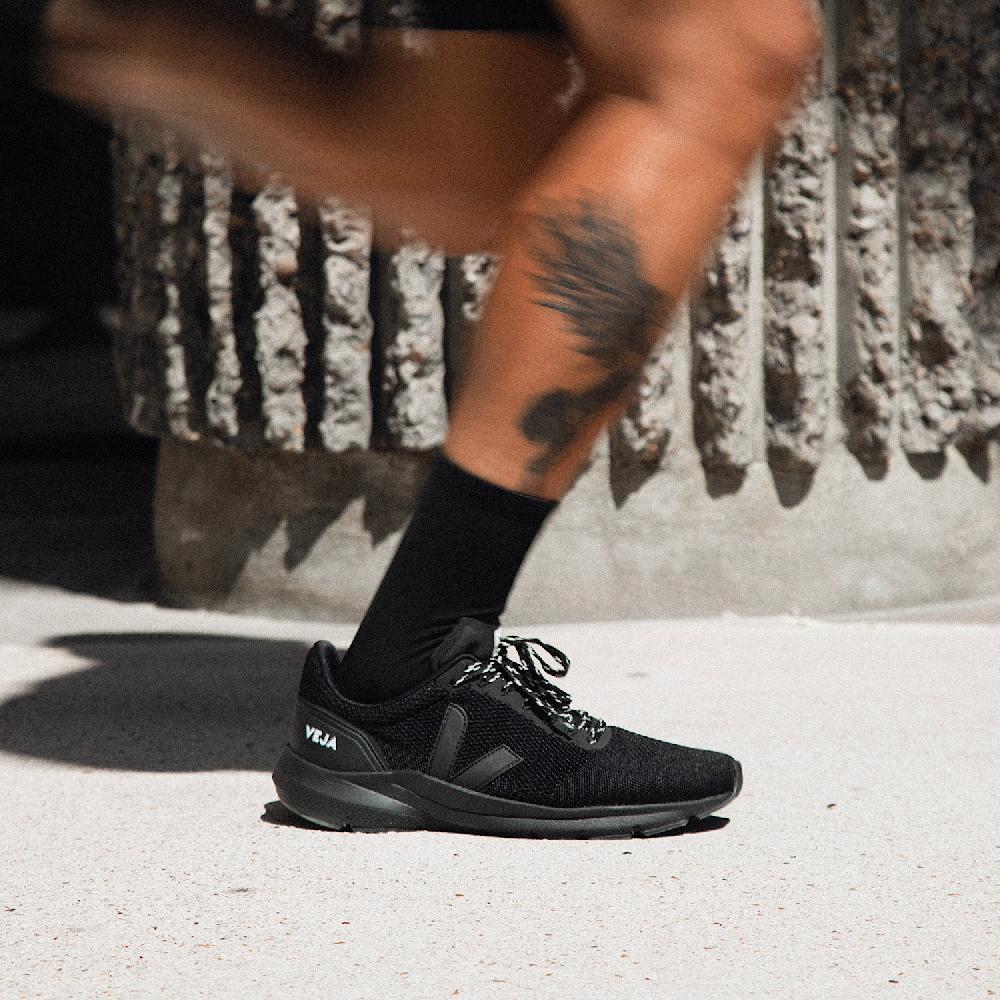 Veja MARLIN V-KNIT FULL BLACK