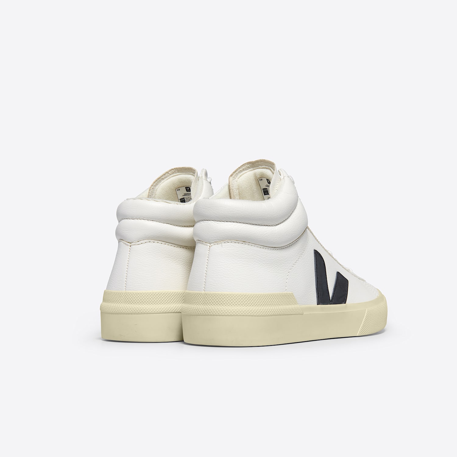 Veja MINOTAUR LEATHER WHITE BLACK BUTTER