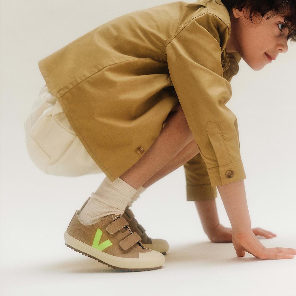 Veja OLLIE CANVAS VEJA X BONPOINT DUNE