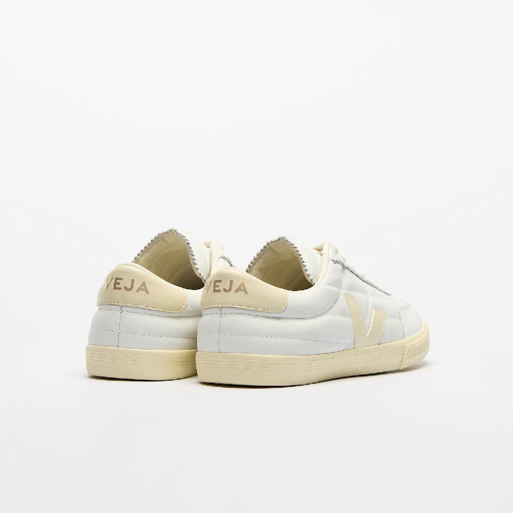 Veja PANENKA LEATHER WHITE CALCAIRE