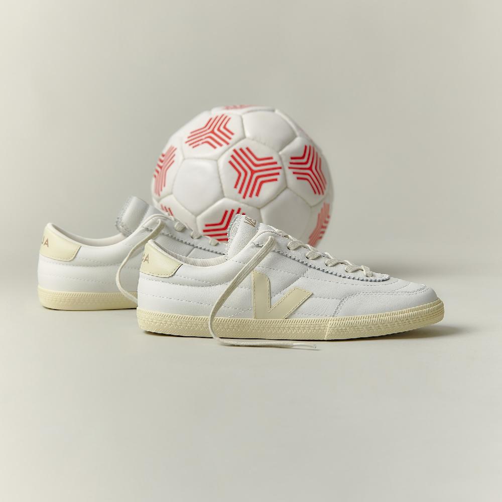 Veja PANENKA LEATHER WHITE CALCAIRE
