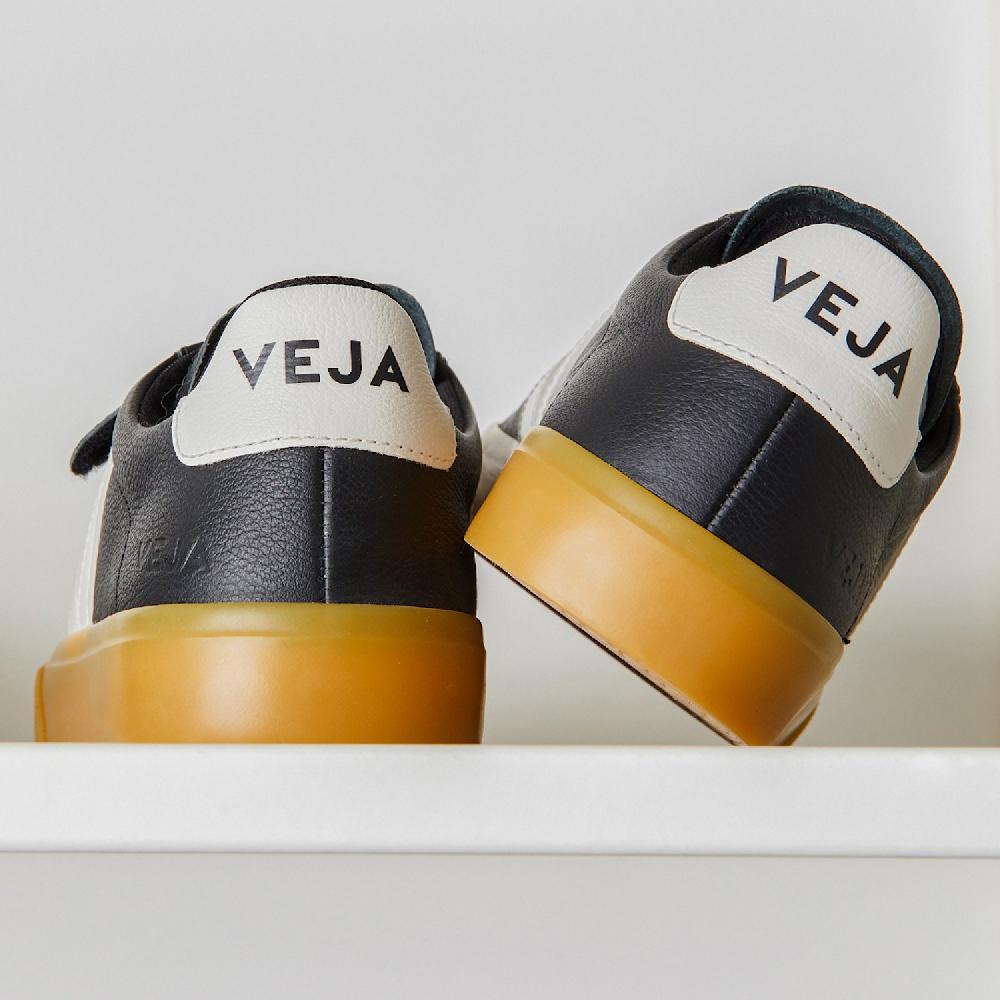 Veja RECIFE LEATHER BLACK WHITE
