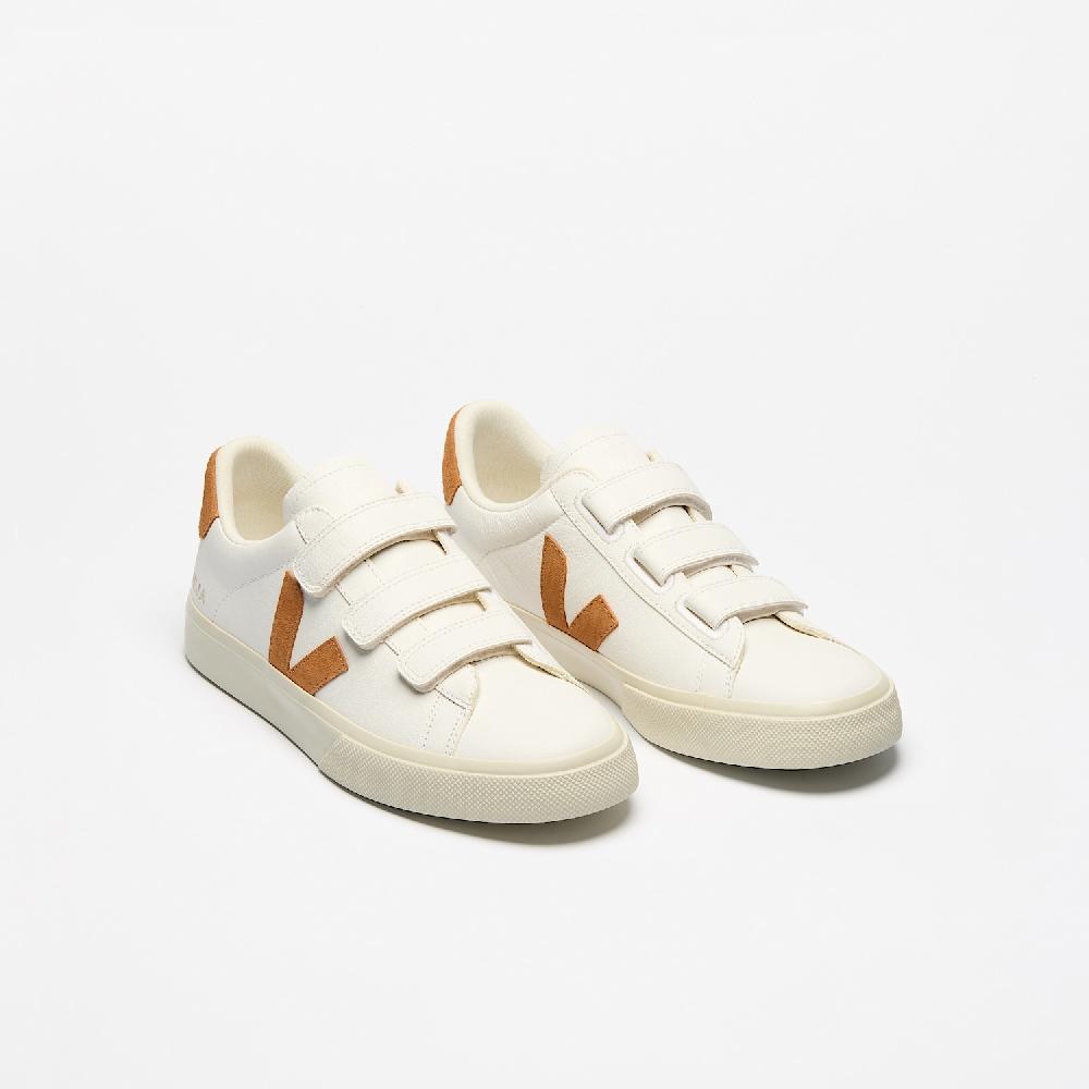 Veja RECIFE LEATHER WHITE UMBER