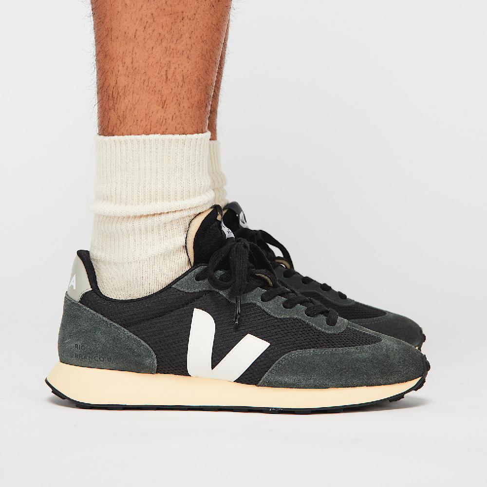 Veja RIO BRANCO II ALVEOMESH BLACK WHITE
