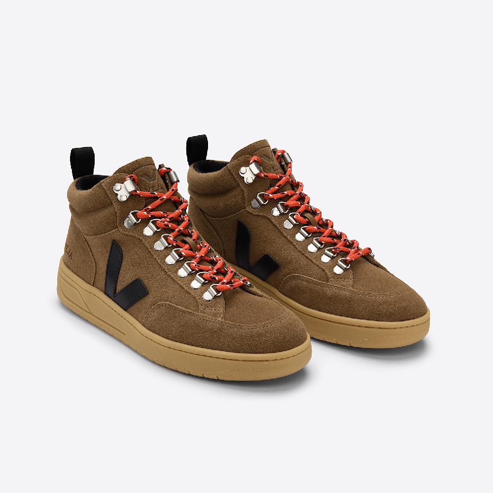 Veja RORAIMA SUEDE BROWN BLACK GUM SOLE
