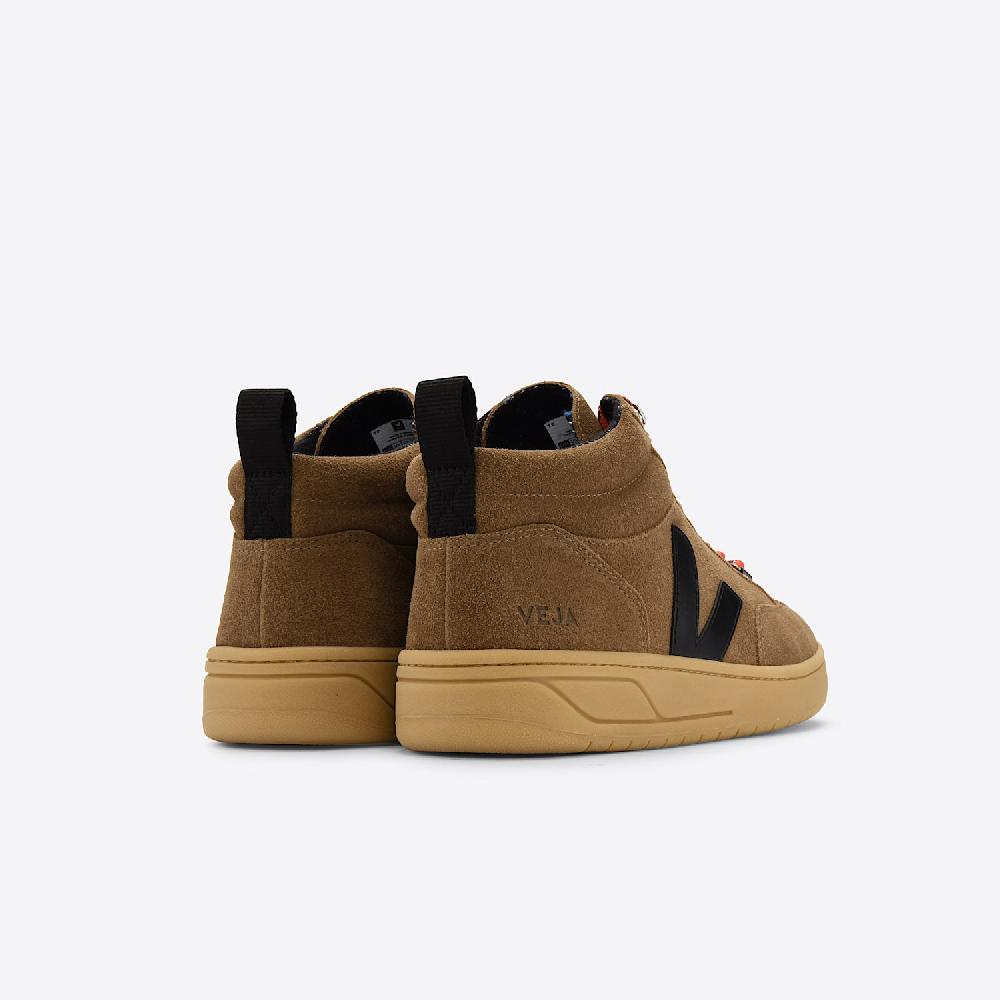 Veja RORAIMA SUEDE BROWN BLACK GUM SOLE