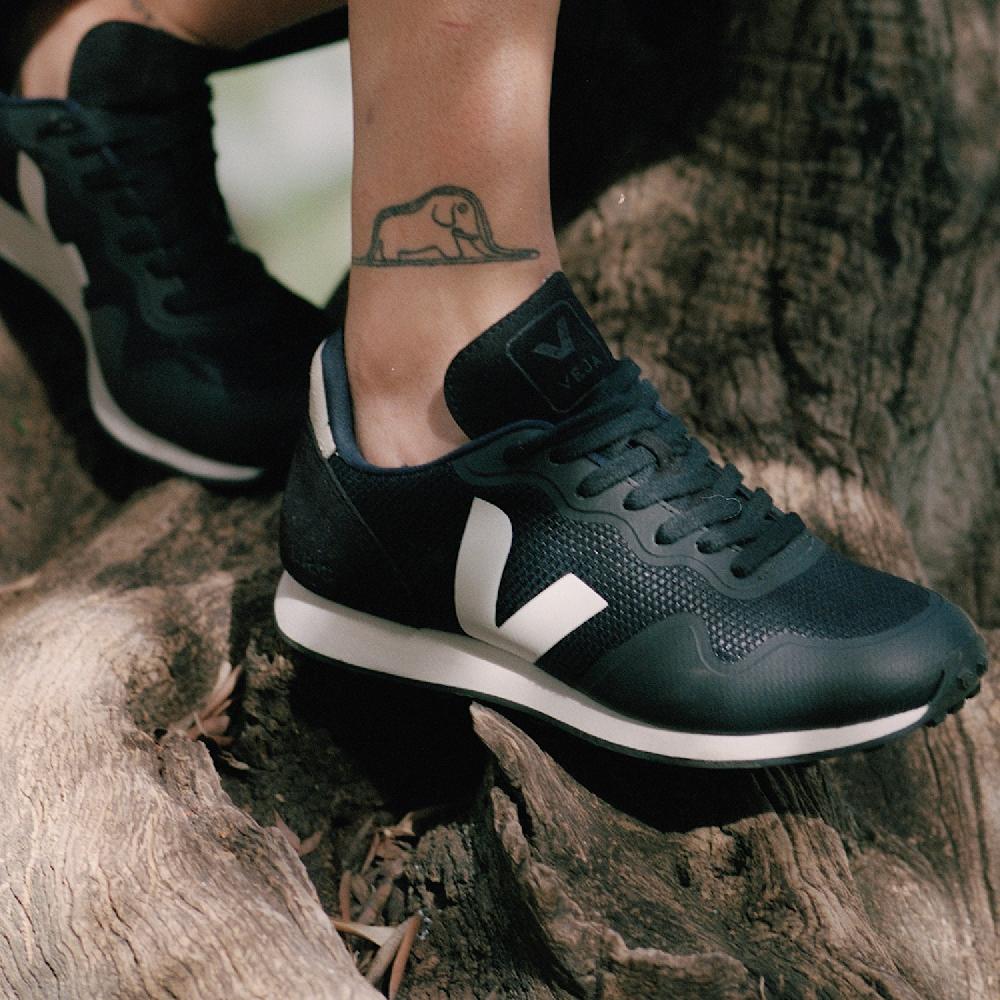 Veja SDU B-MESH BLACK WHITE