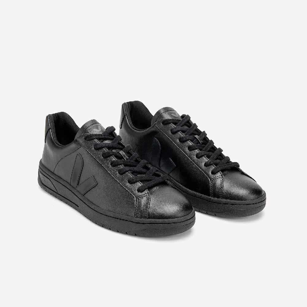 Veja URCA CWL FULL BLACK