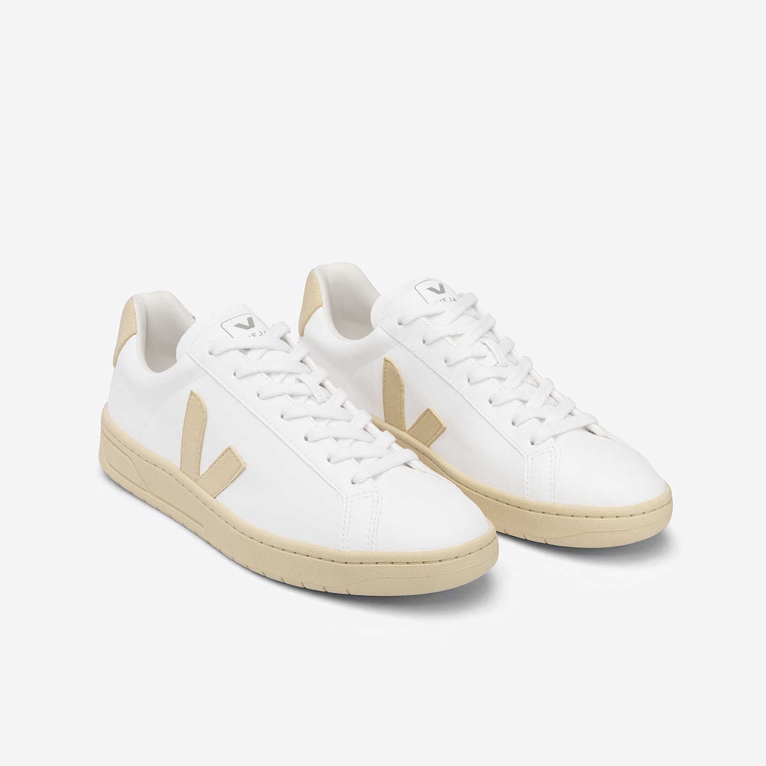 Veja URCA CWL WHITE BUTTER