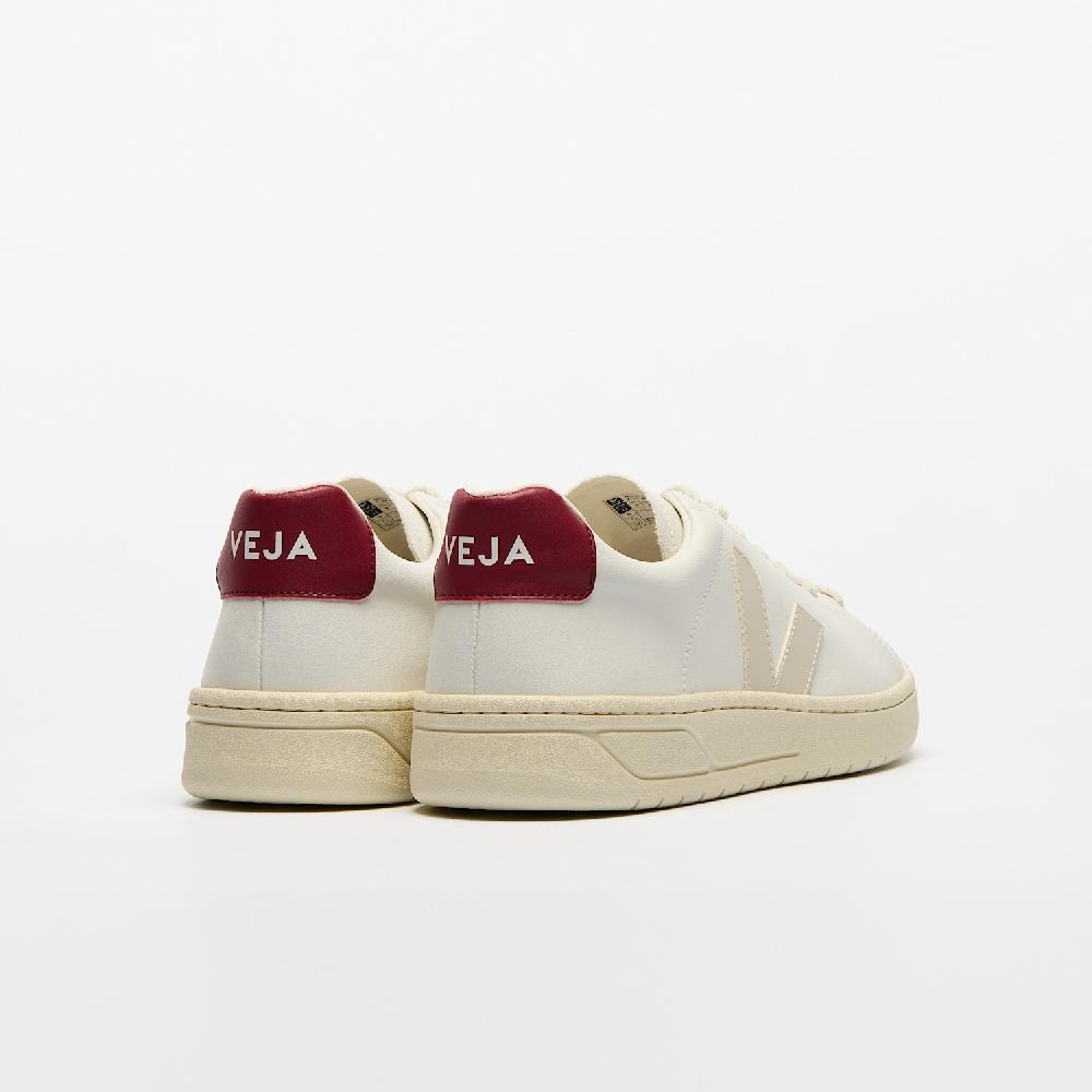 Veja URCA CWL WHITE PIERRE MARSALA