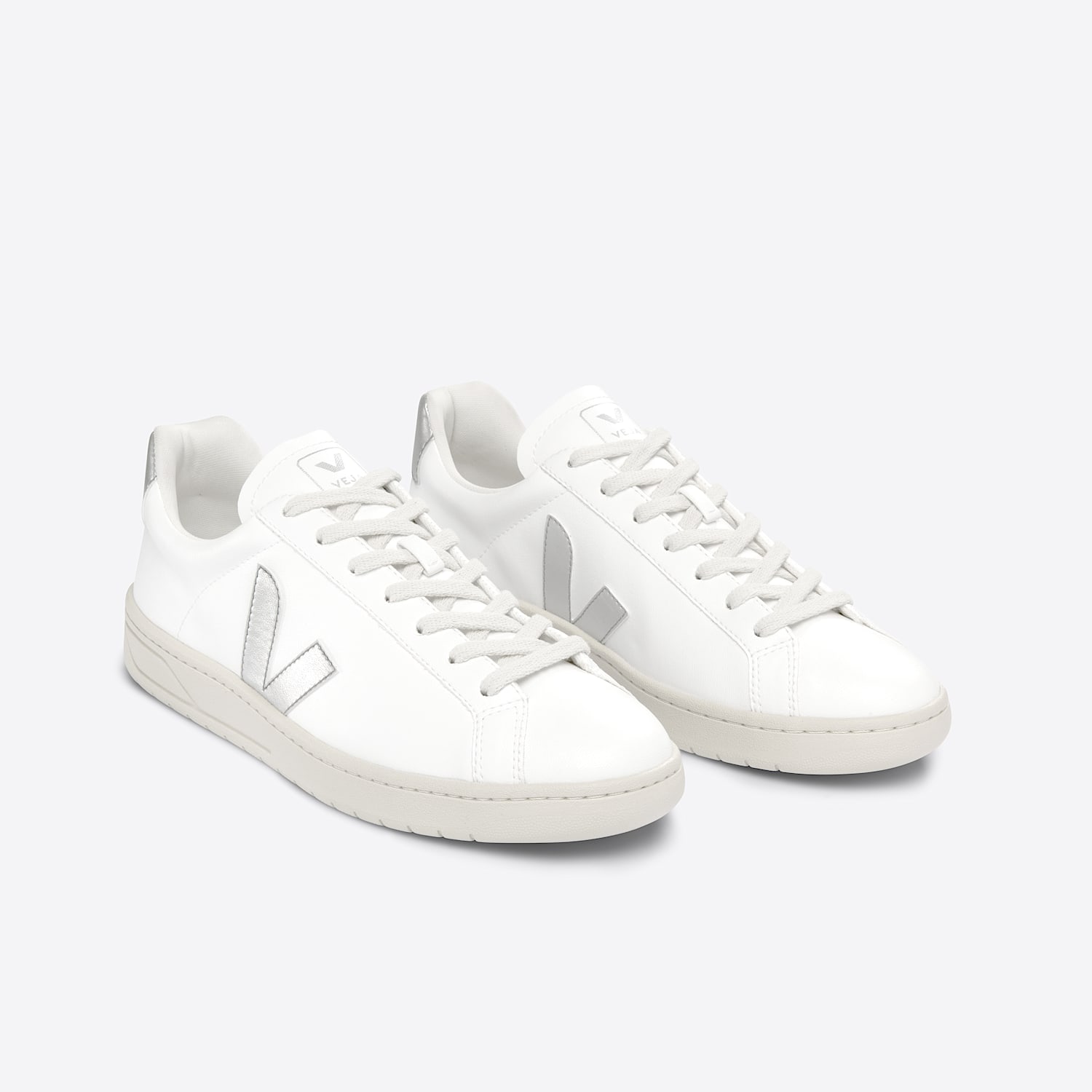 Veja URCA CWL WHITE SILVER