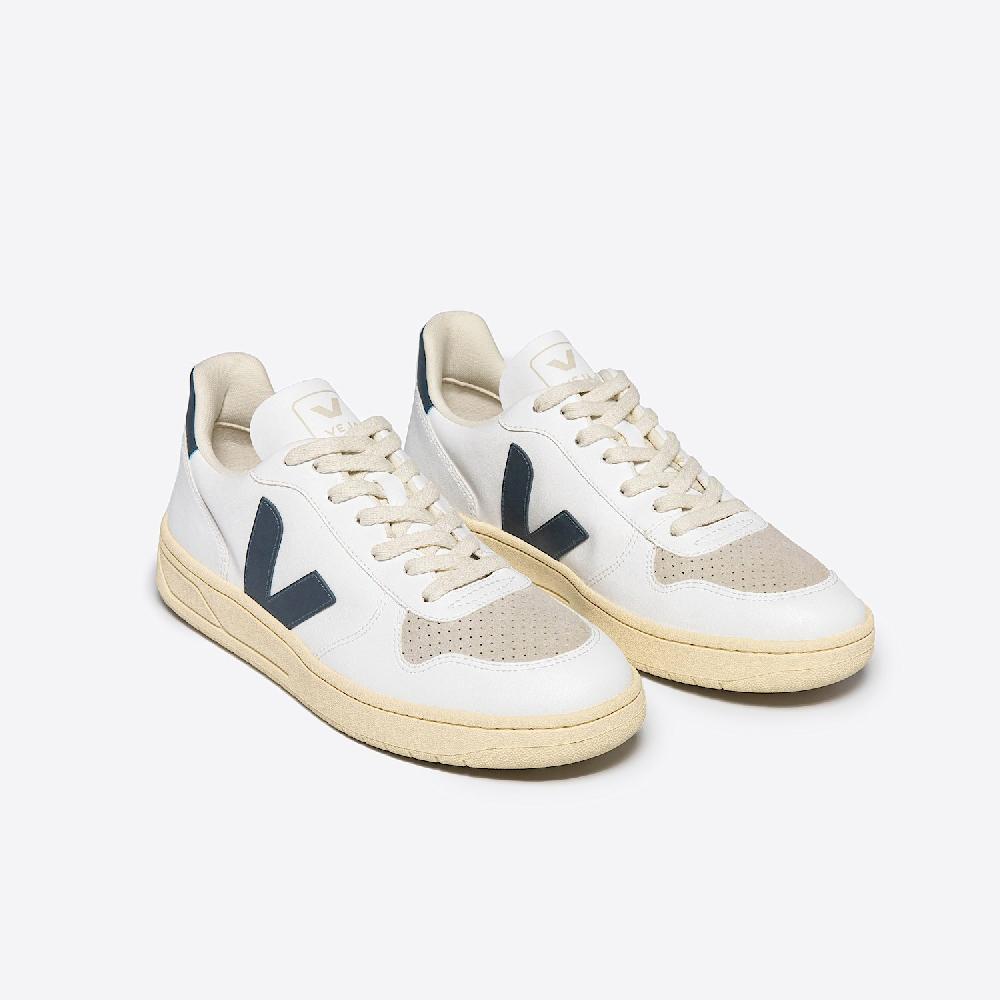 Veja V-10 CWL WHITE CALIFORNIA