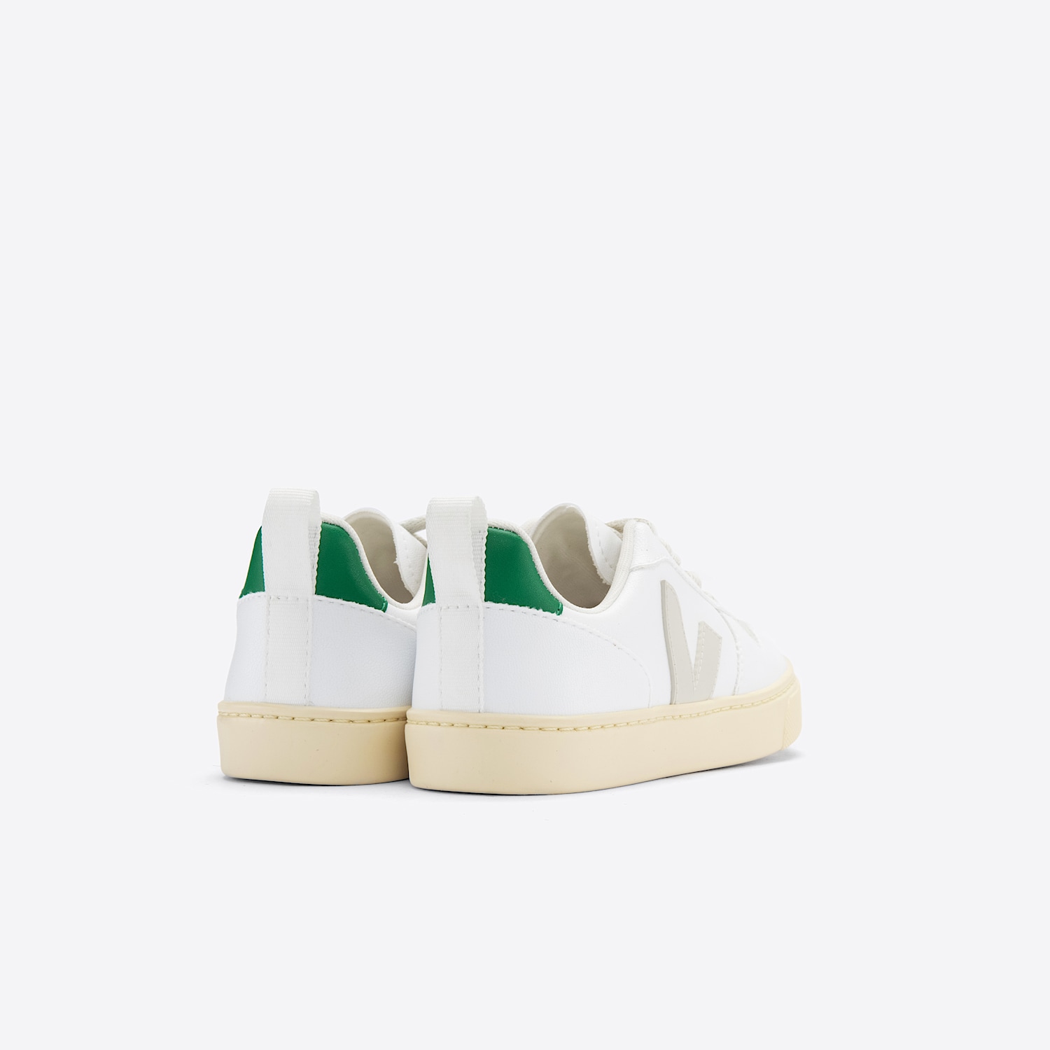 Veja V-10 CWL WHITE PIERRE EMERAUDE