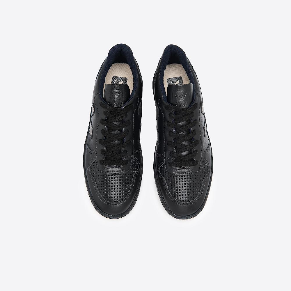 Veja V-10 LEATHER FULL BLACK