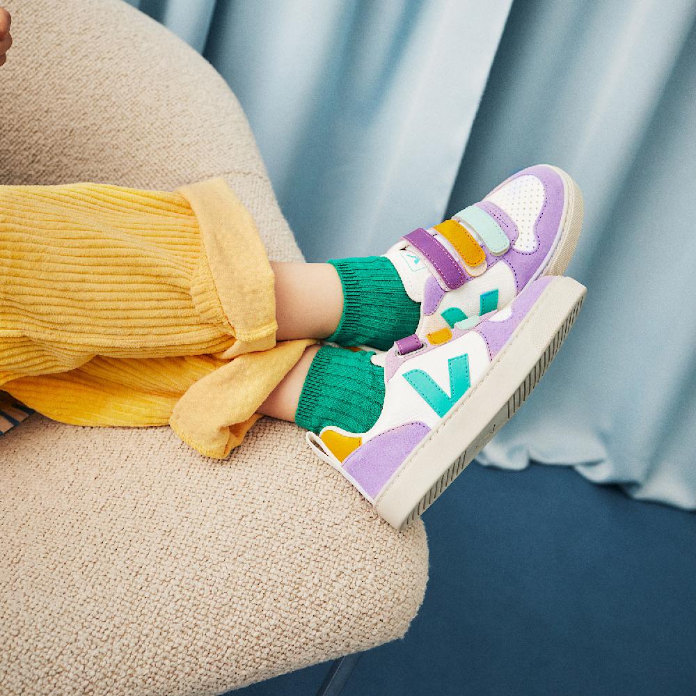 Veja V-10 LEATHER WHITE MULTICO MINT