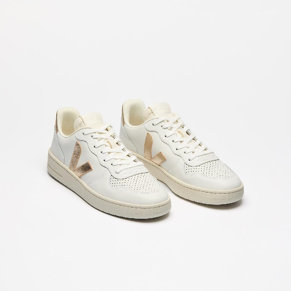 Veja V-10 LEATHER WHITE PLATINE