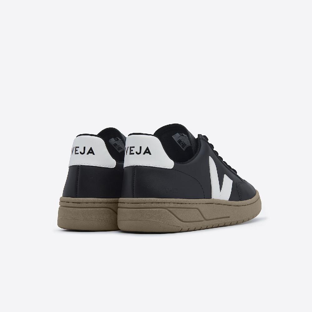 Veja V-12 LEATHER BLACK DUNE