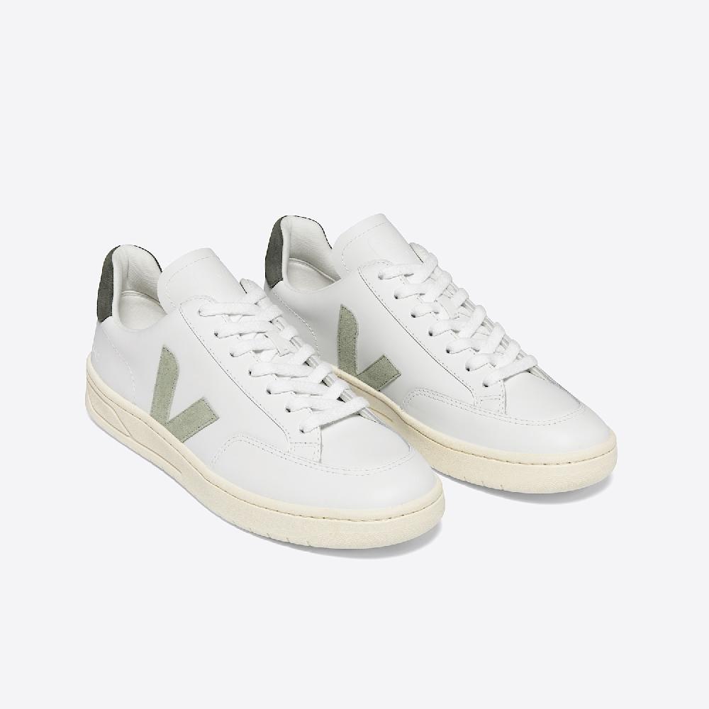 Veja V-12 LEATHER WHITE CLAY MUD