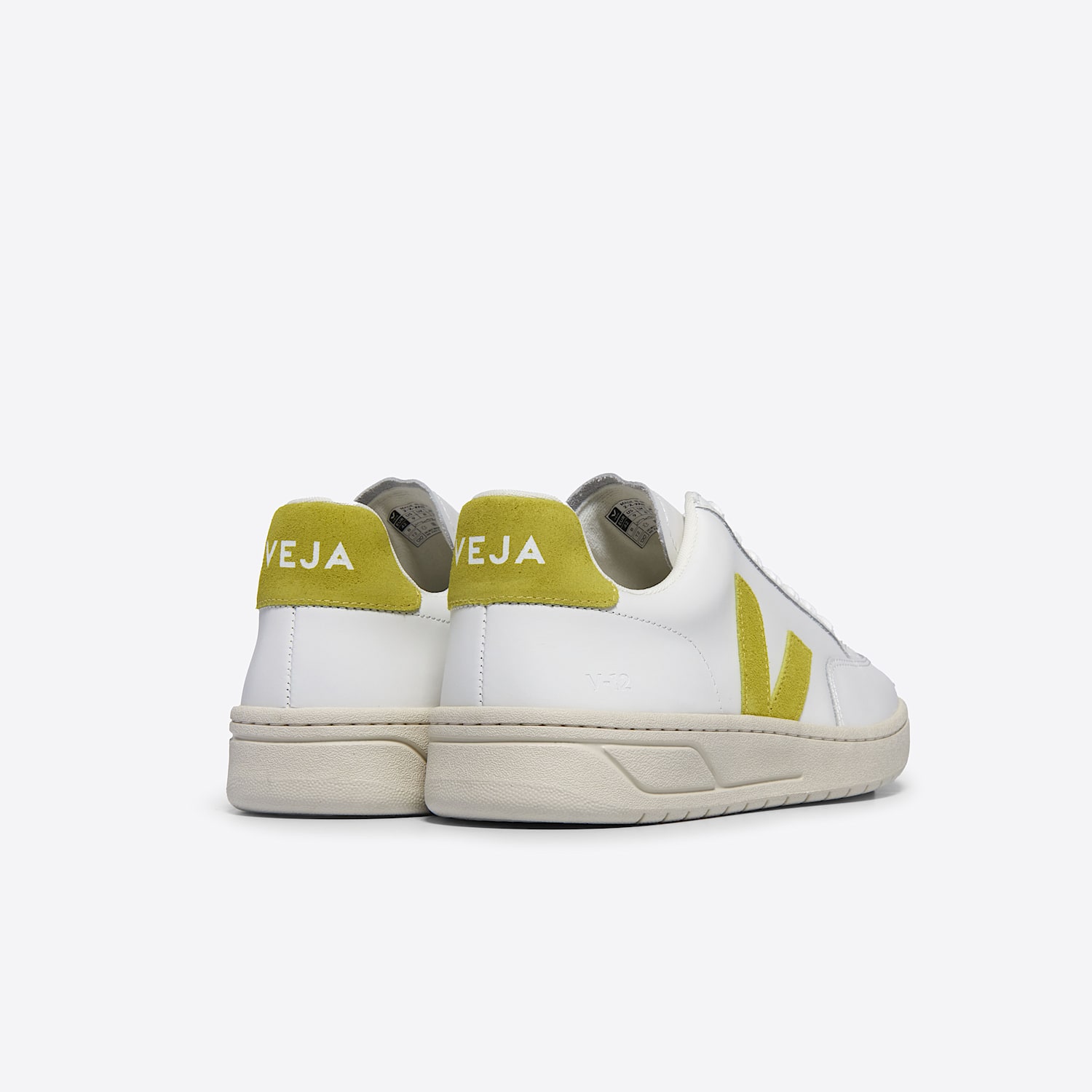Veja V-12 LEATHER WHITE LIQUOR