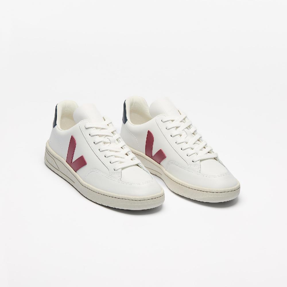 Veja V-12 LEATHER WHITE MARSALA NAUTICO