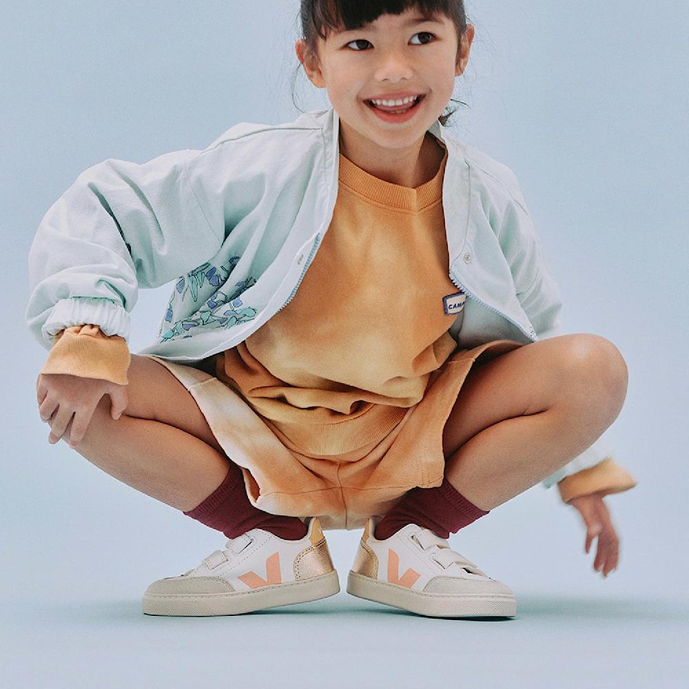 Veja V-12 LEATHER WHITE MULTICO PLATINE