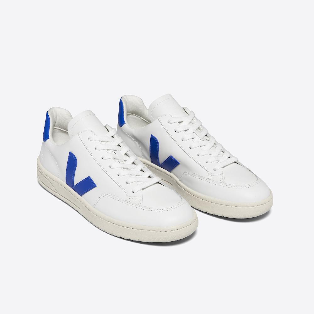 Veja V-12 LEATHER WHITE PAROS