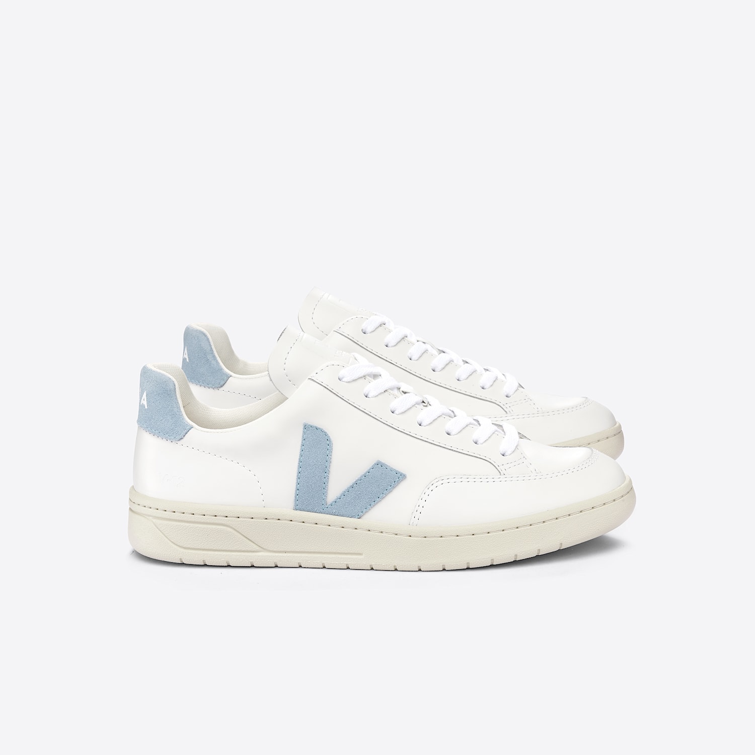 veja V-12 LEATHER WHITE STEEL