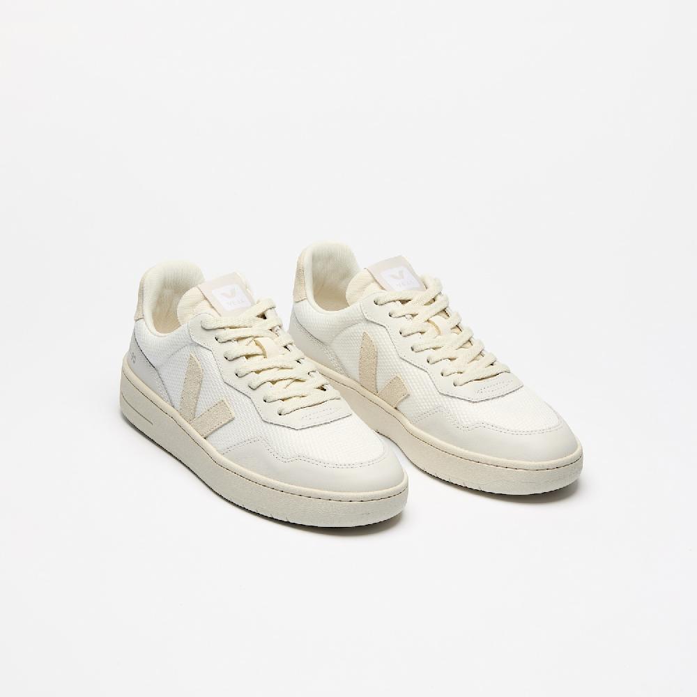 Veja V-90 B-MESH WHITE PIERRE