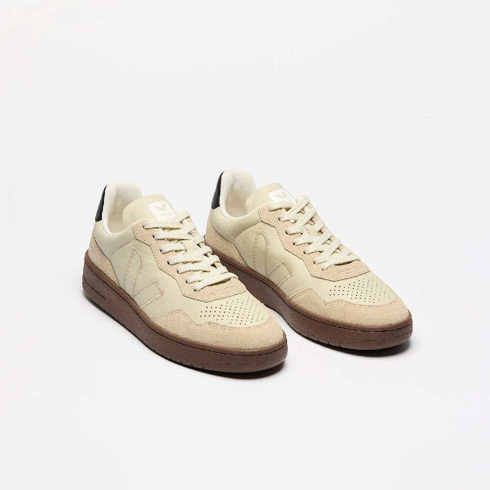 Veja V-90 LEATHER BEIGE ALMOND BLACK