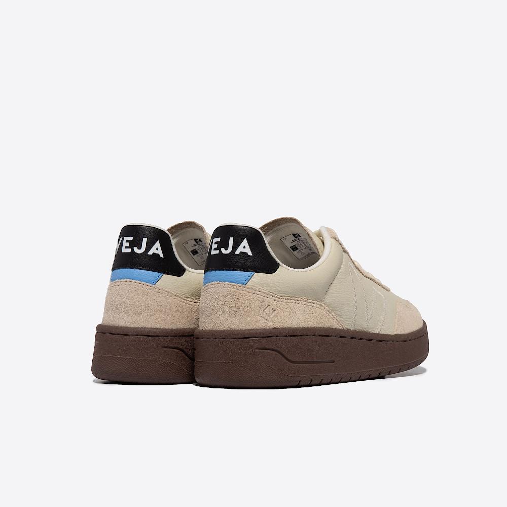 Veja V-90 LEATHER CENTRE COMMERCIAL PIERRE BLACK