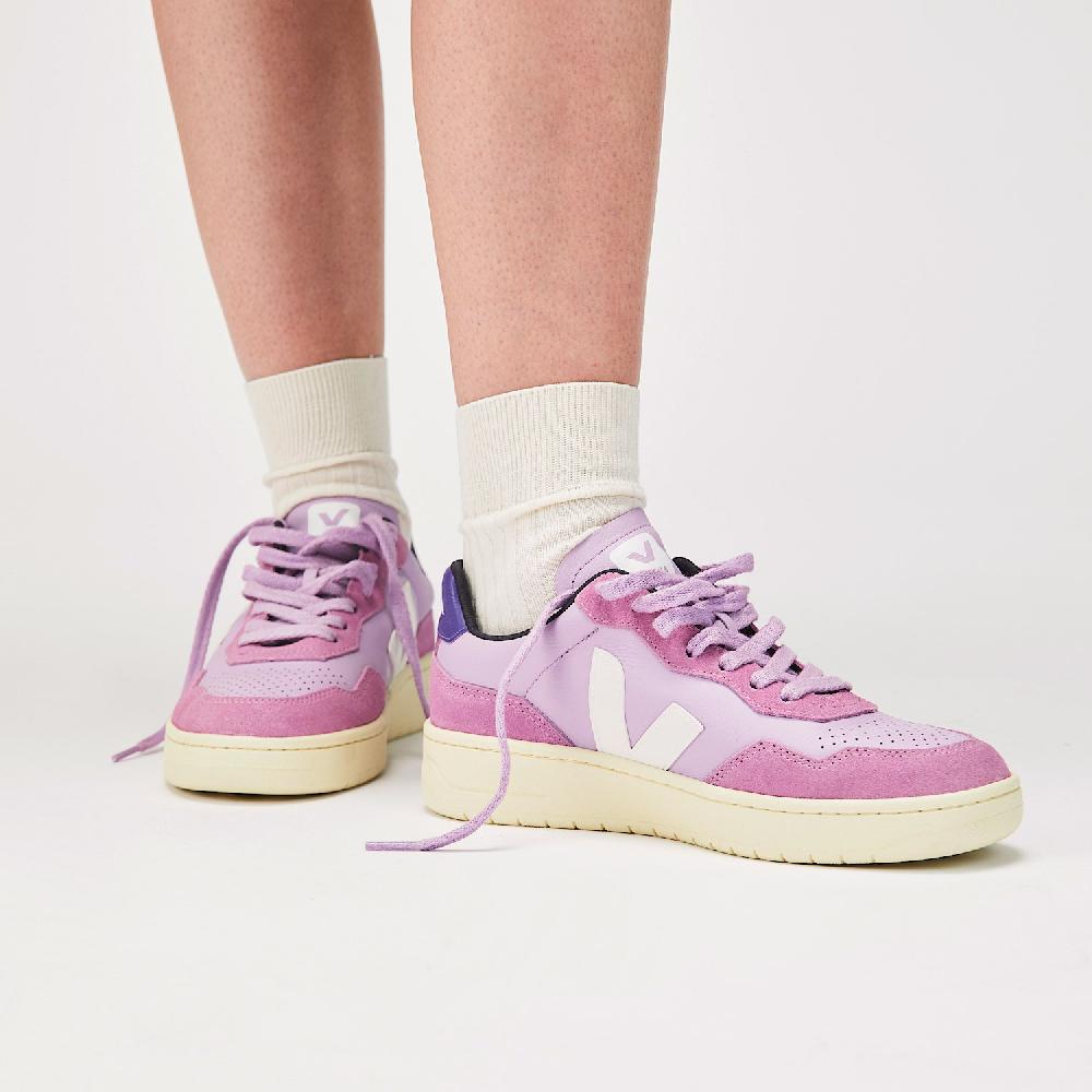 Veja V-90 LEATHER ORCHID WHITE