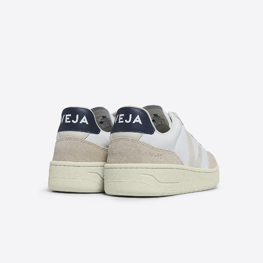 Veja V-90 LEATHER WHITE PIERRE NAUTICO