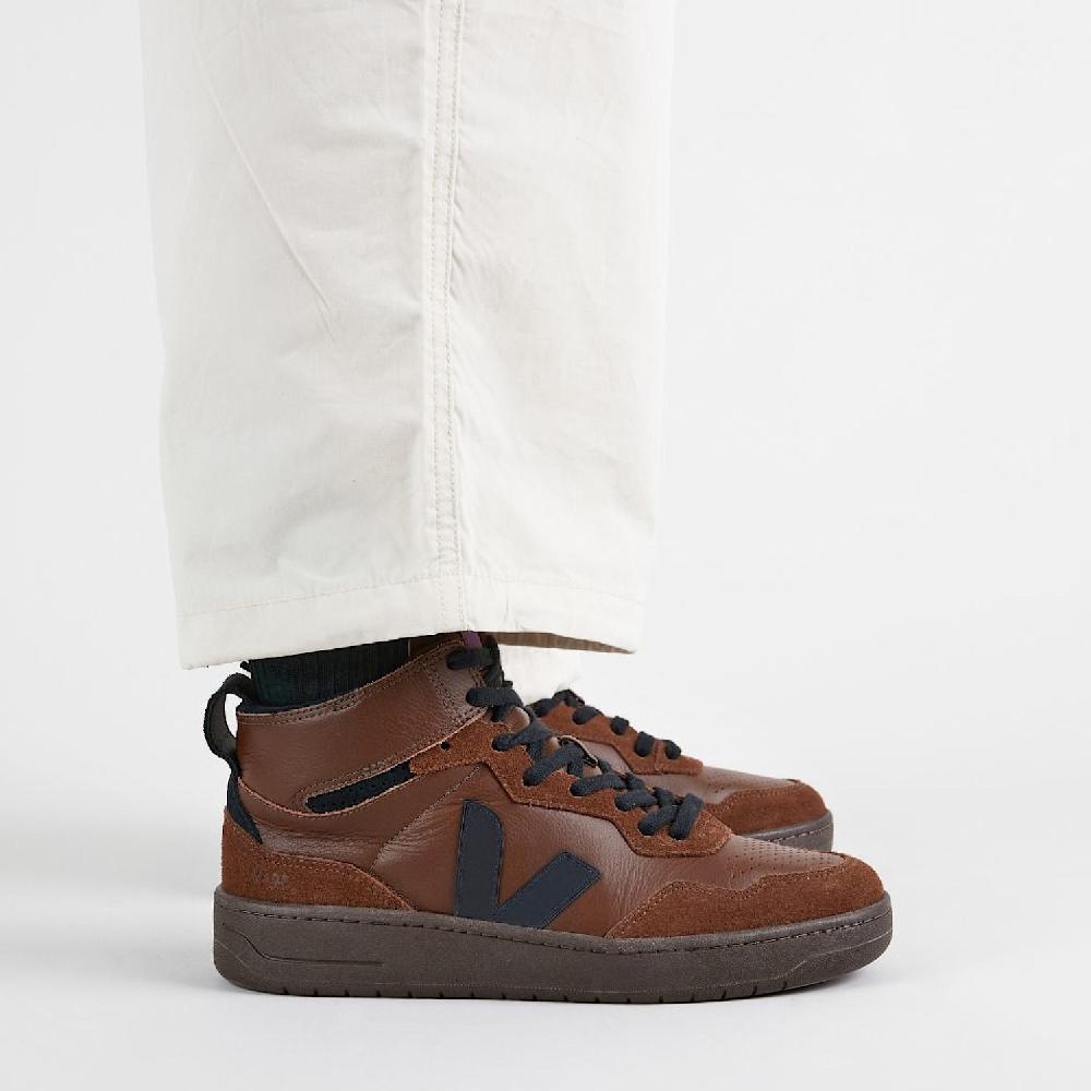 Veja V-95 LEATHER WALNUT BLACK