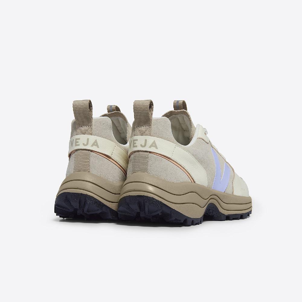 Veja VENTURI SUEDE ALMOND SWAN