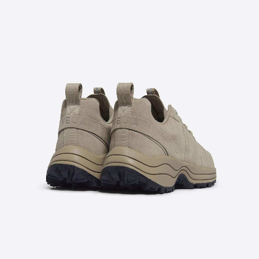 Veja VENTURI SUEDE FULL SAHARA