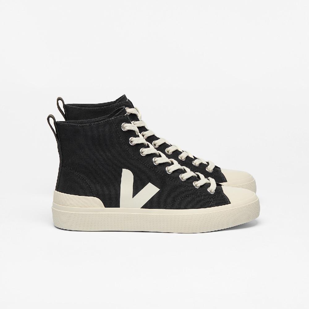 veja WATA II CANVAS BLACK PIERRE