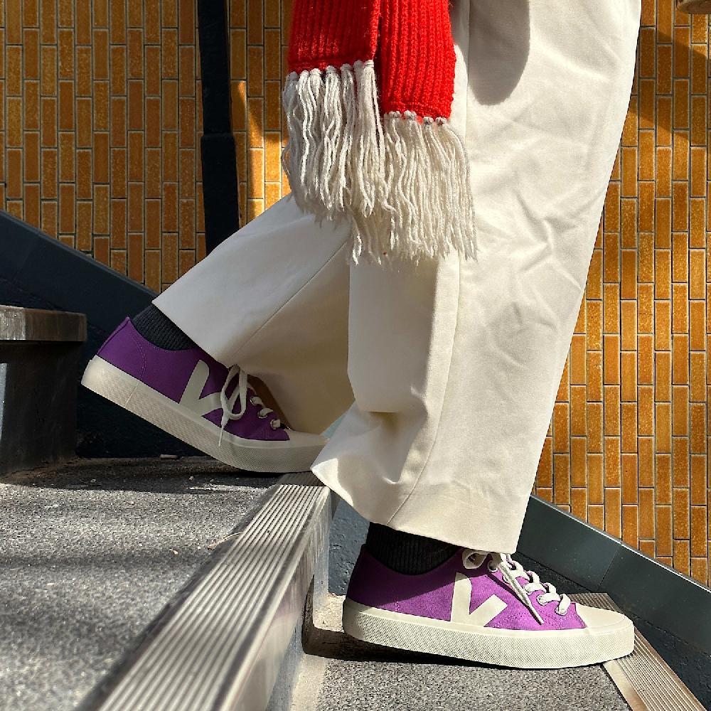 Veja WATA II LOW CANVAS COSMOS PIERRE