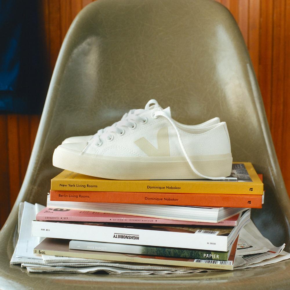 Veja WATA II LOW CANVAS WHITE PIERRE