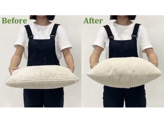 Vente Unique Canapé 3 Places En Velours Côtelé Beige Grand Canapé Droit Sièges Extra Profonds De 53cm Avec 2 Oreillers - 220x76x84cm