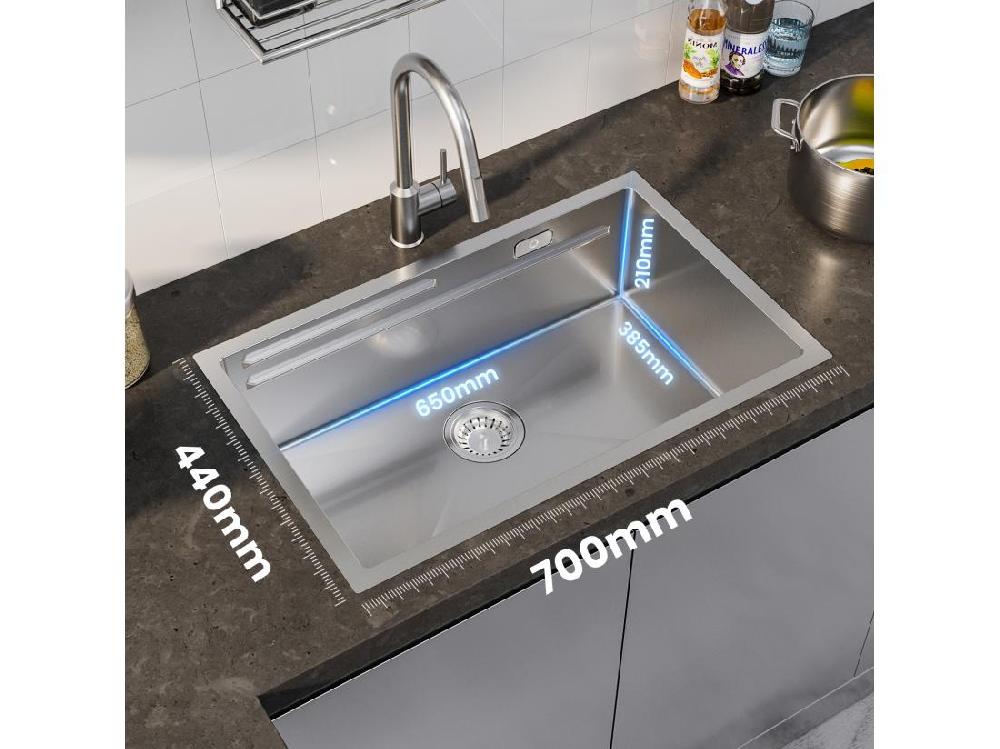 Vente Unique Cecipa Max Évier Cuisine 1 Bac 70×44×21CM Évier à Encastrer Inox Brossé Avec Egouttoir Et Vasque + Mitigeur En Inox Brossé Avec Douchette Extractible