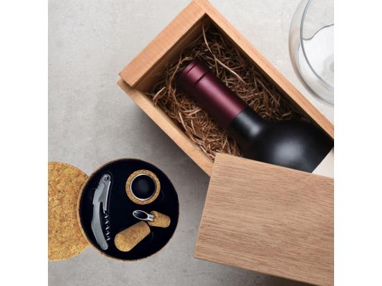 Vente Unique Coffret Cadeau D'accessoires Pour Bouteille De Vin 3 Pièces Avec Boite En Liège Fackelmann Gift