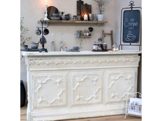 Vente Unique Comptoir Vintage Avec étagère En Fer Blanc Crème 217 X 76 X 118 Cm